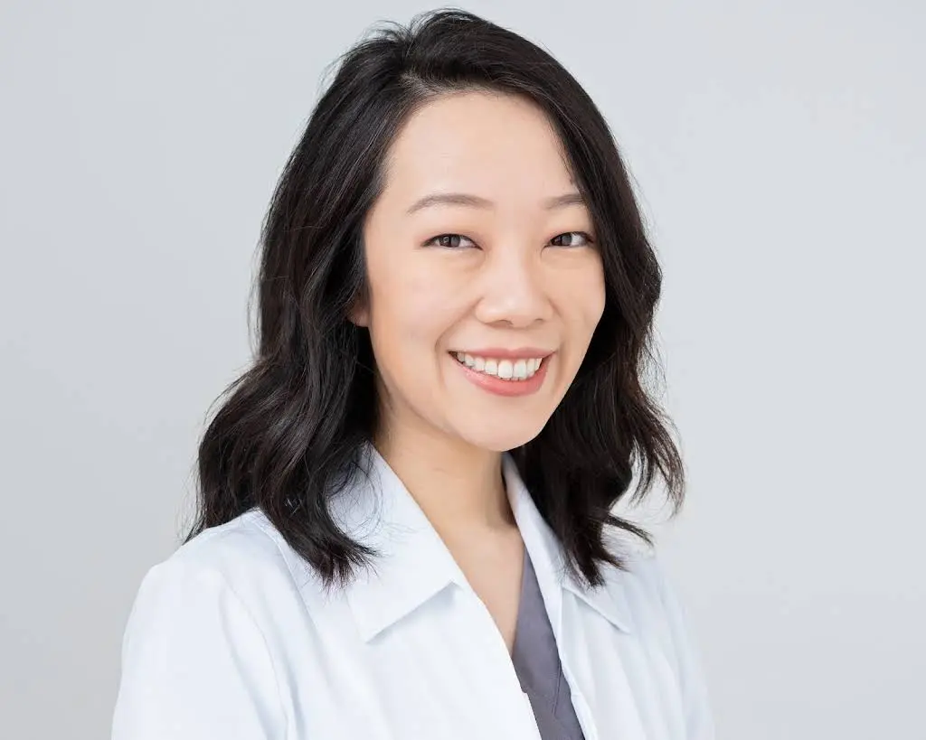 Dr. Yiyi Zhang Dentistry
