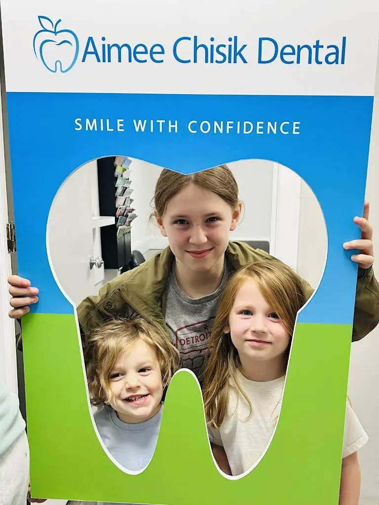 Aimee Chisik Dental