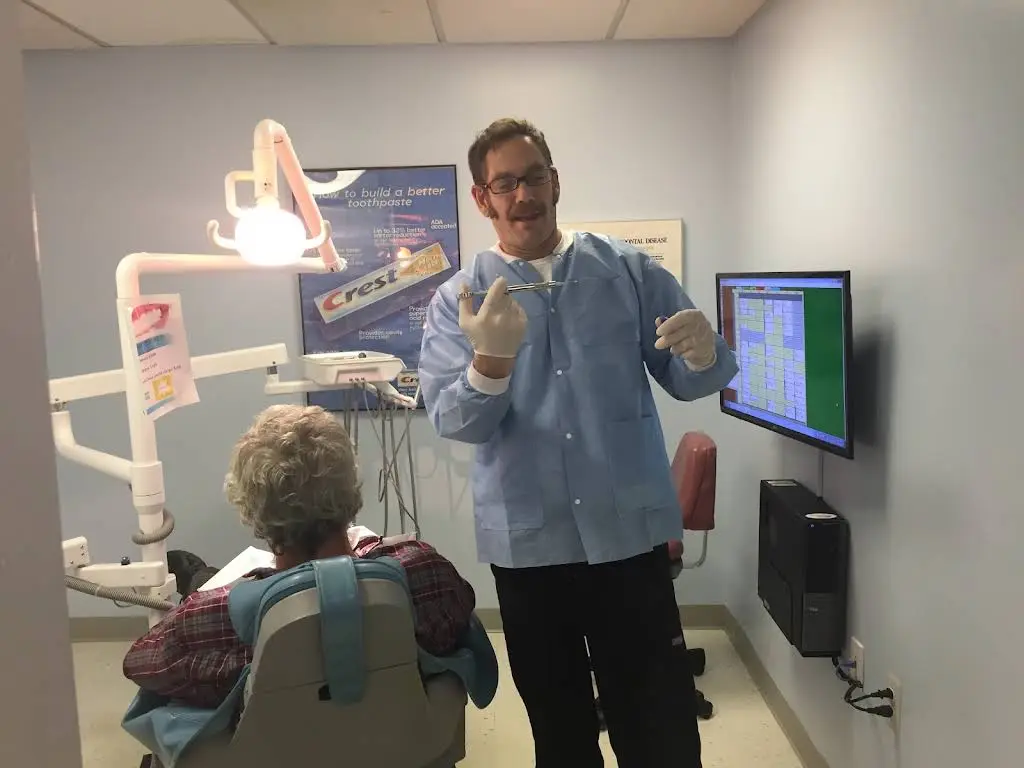 Michigan Denture and Implant Center