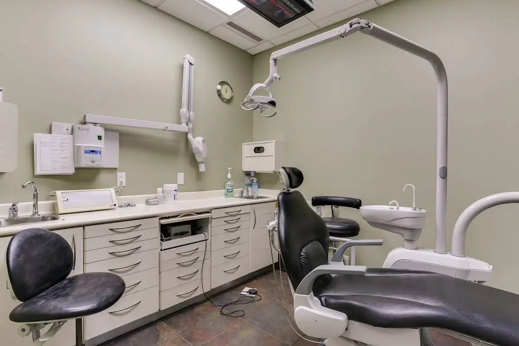 Dental Studio London - Professional dental clinic exterior with modern facilities