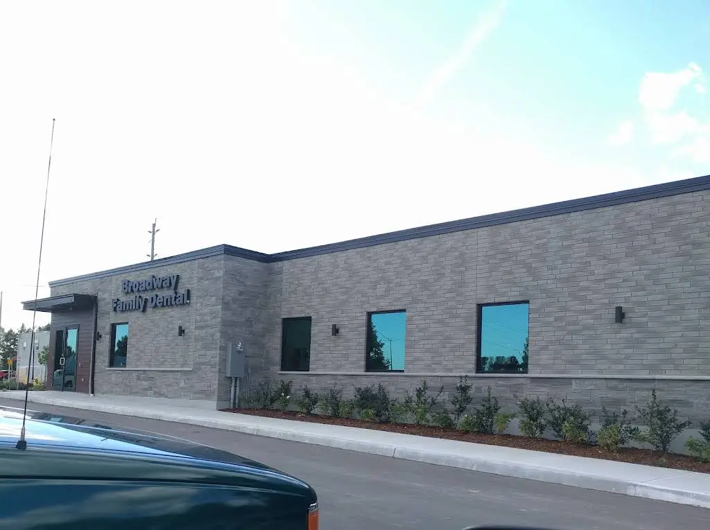 Broadway Family Dental Tillsonburg