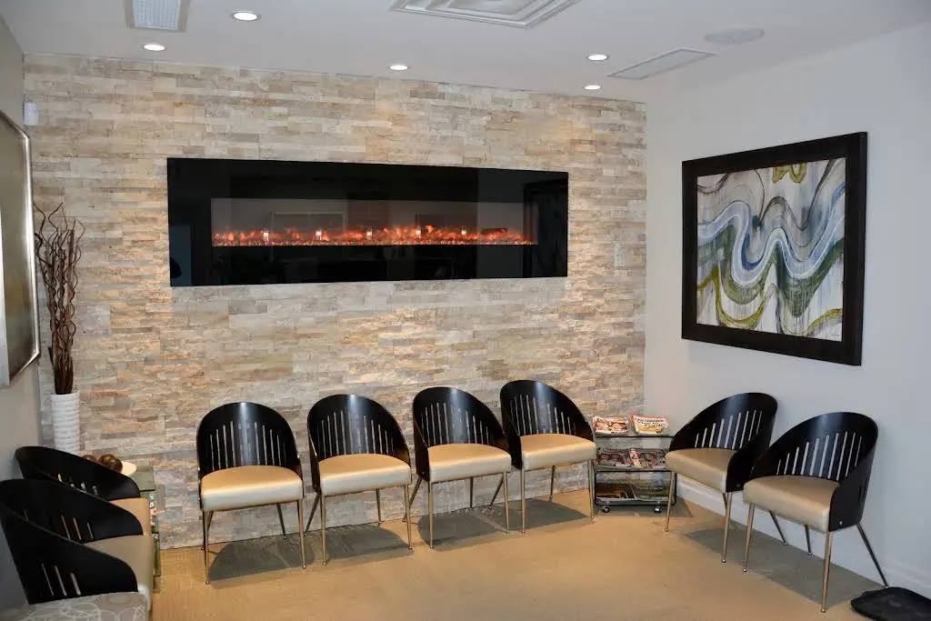Highland Woods Dentistry