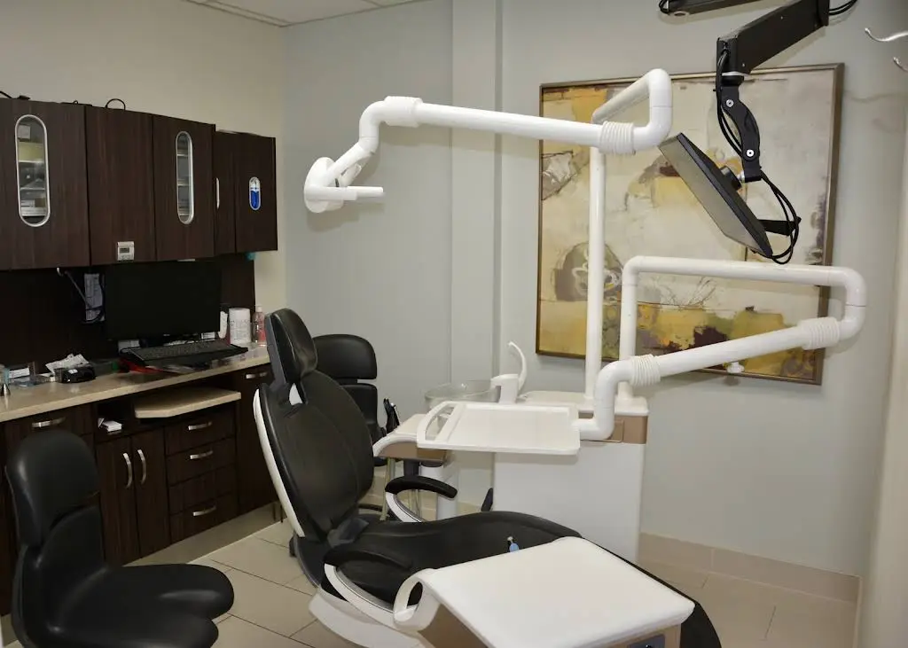 Highland Woods Dentistry