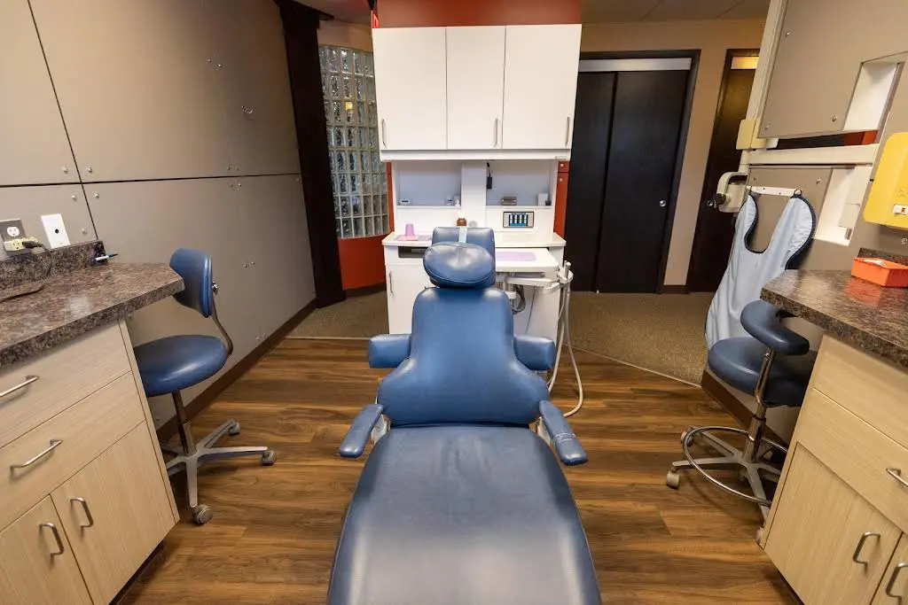 Smoler Smiles Family and Implant Dentistry