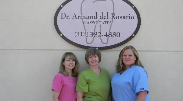 Advanced Dental Center - Lincoln Park