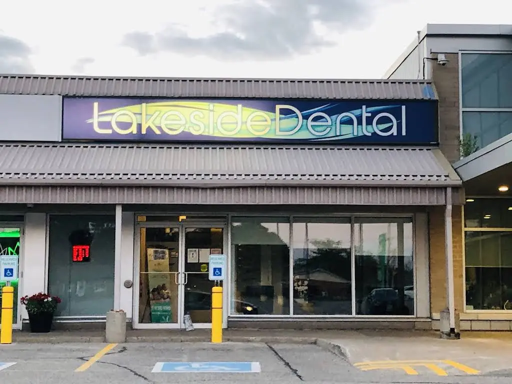 Lakeside Dental