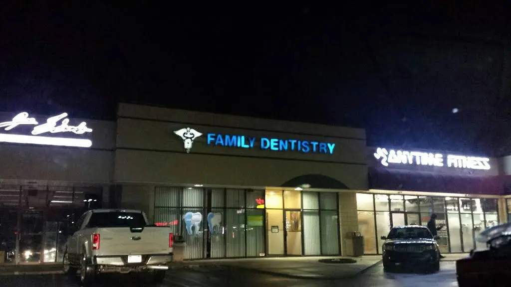 Family Dentistry & Assoc. of Belleville: Dr. Kenneth L. Williams