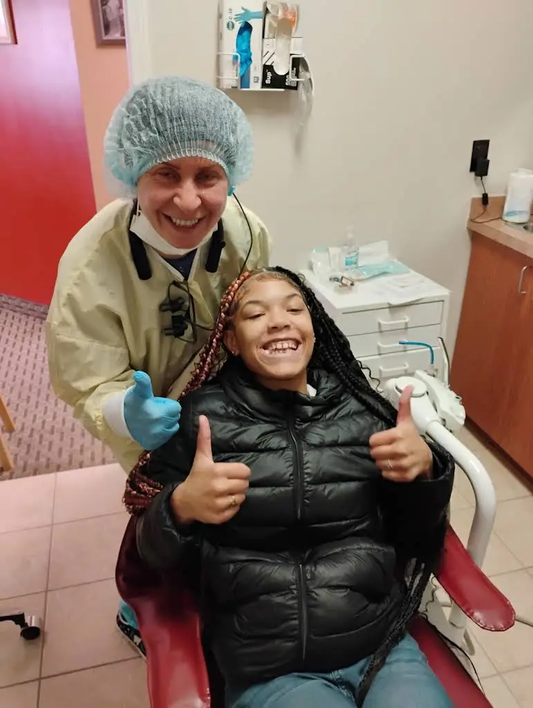Eva Karmo, DDS
