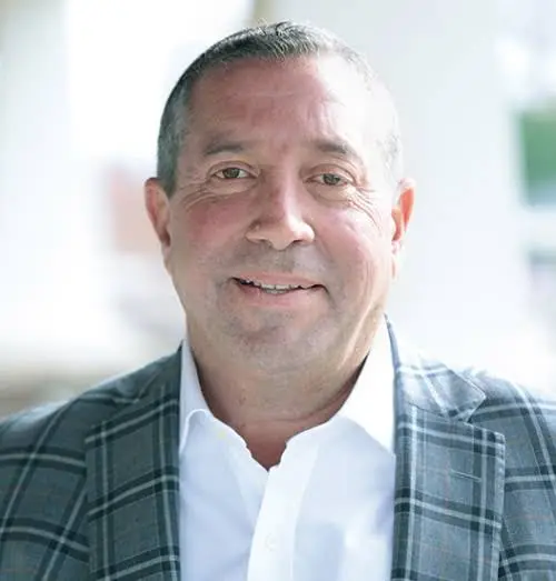 Robert Guindi DDS