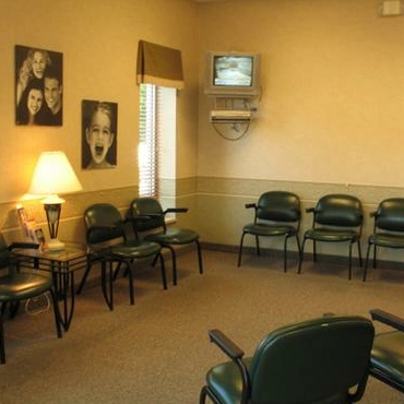 Lifetime Smiles Dental Care
