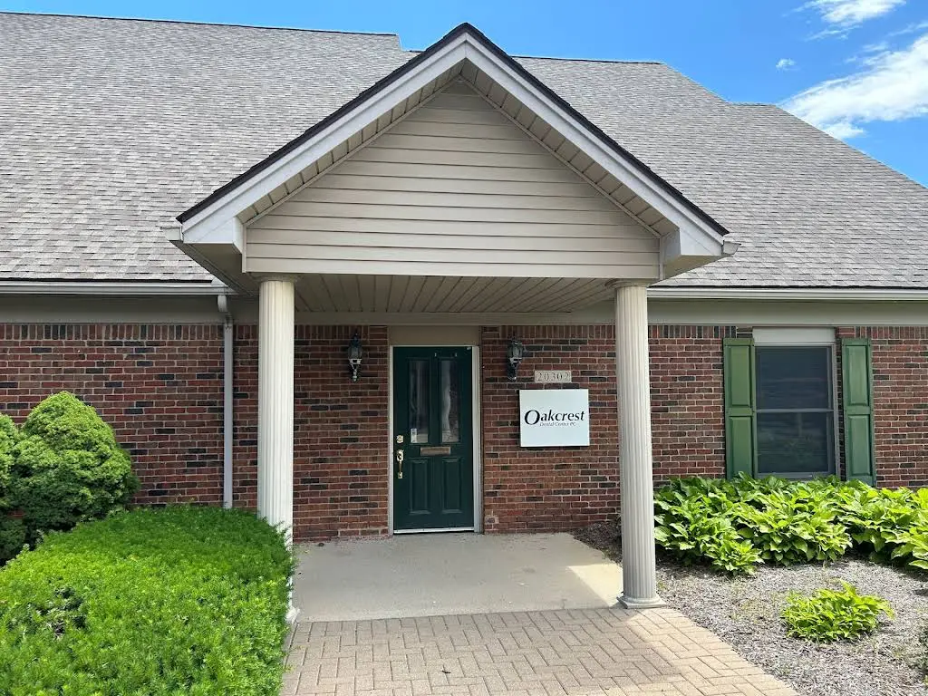 Oakcrest Dental Center