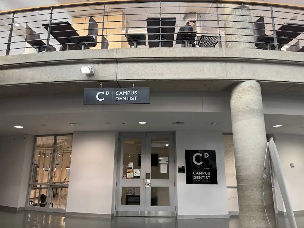 Campus Dentist Waterloo