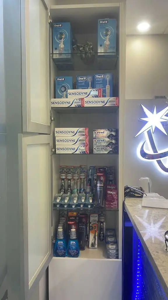 Universal Ave Dental Clinic