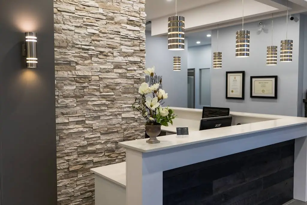 Huron Park Dental & Eyecare Centre