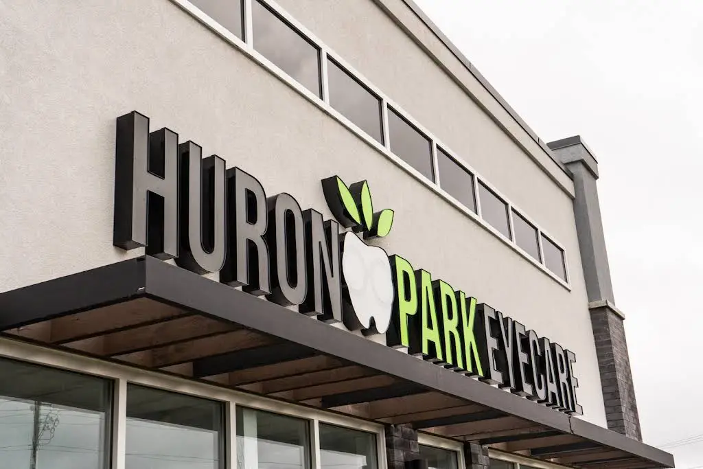 Huron Park Dental & Eyecare Centre