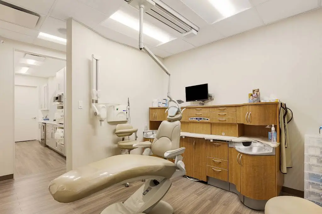 Country Hills Dentistry