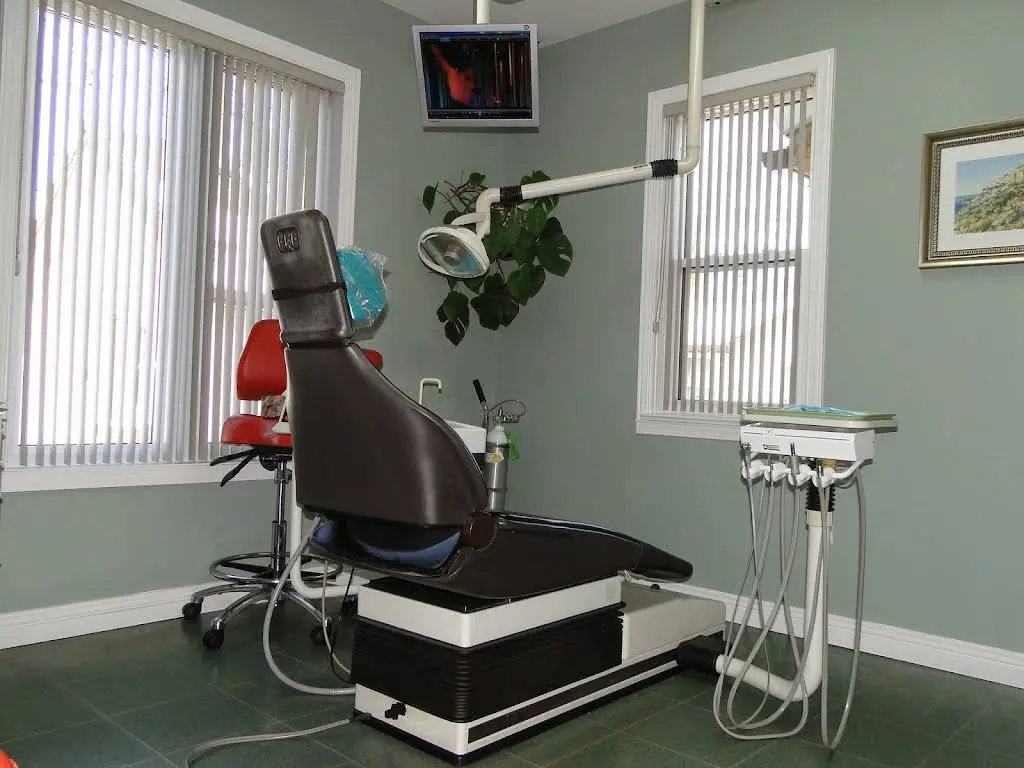 Dr. Liana Cardieri Family & Cosmetic Dentistry