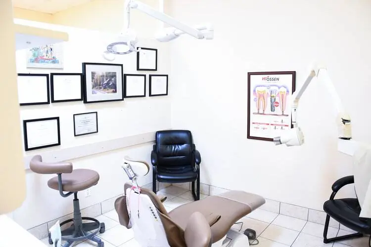 Brantford Mall Dental
