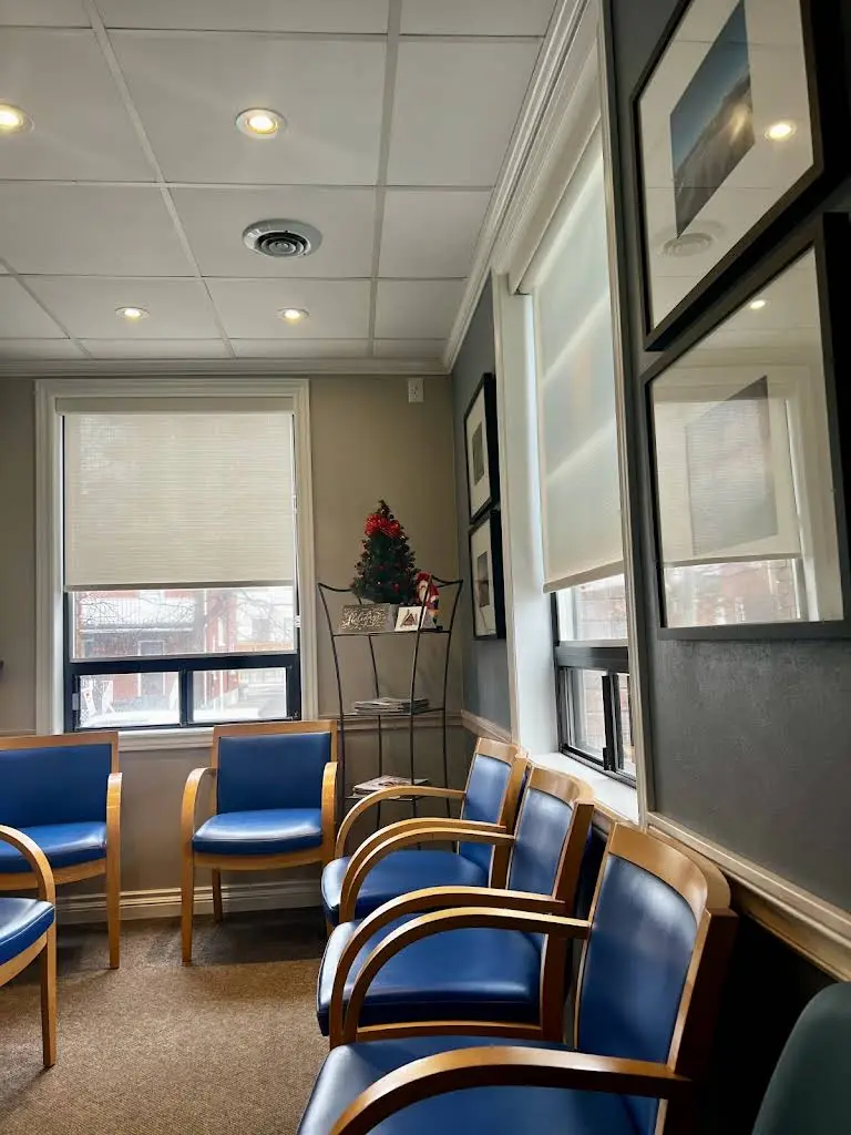 Dr. Huay-Leng Lee Dentistry