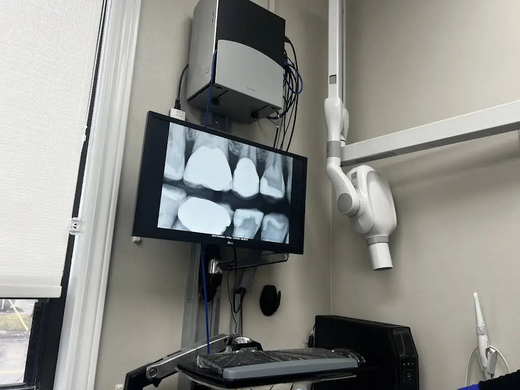 Dr. Huay-Leng Lee Dentistry