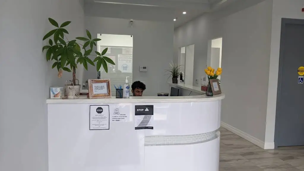 Smile Corner Dental