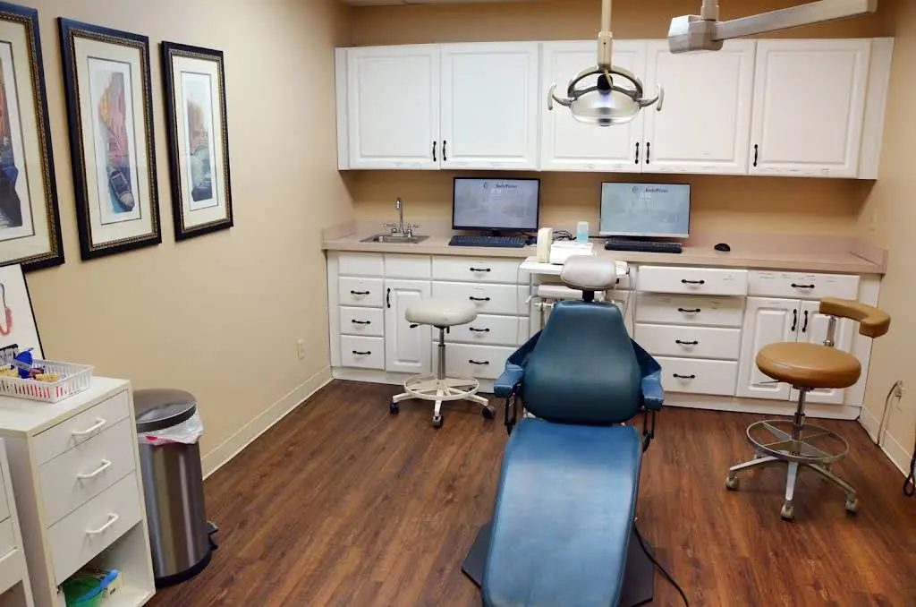 Kokomo Periodontist Bruce B. Wiland, DDS, MSD