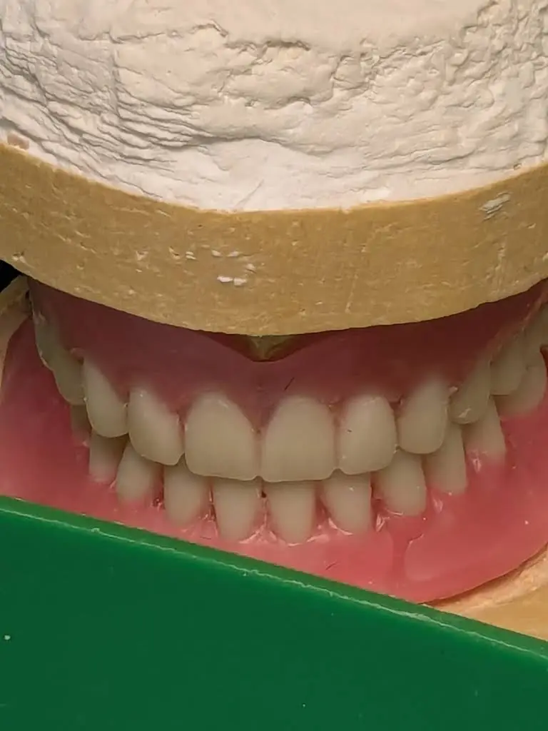 Affordable Dentures & Implants