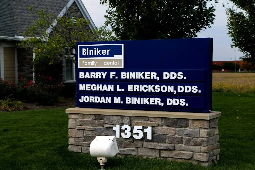 Biniker Family Dental