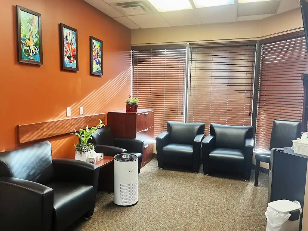 University Avenue Dental