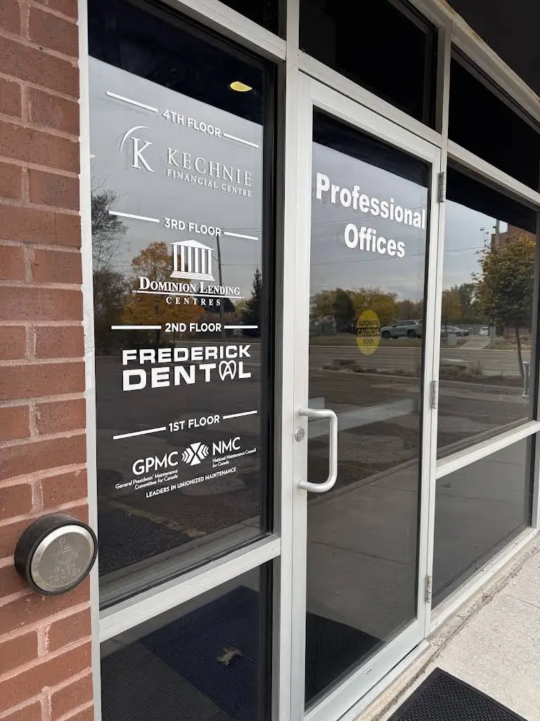 Frederick Dental Kitchener