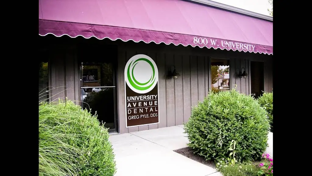 University Ave Dental