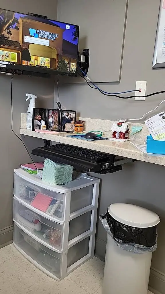 Affordable Dentures & Implants