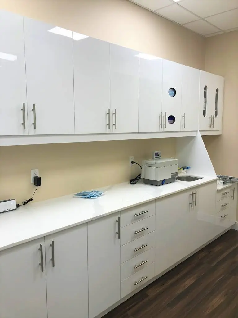 Daas Family & Cosmetic Dentistry