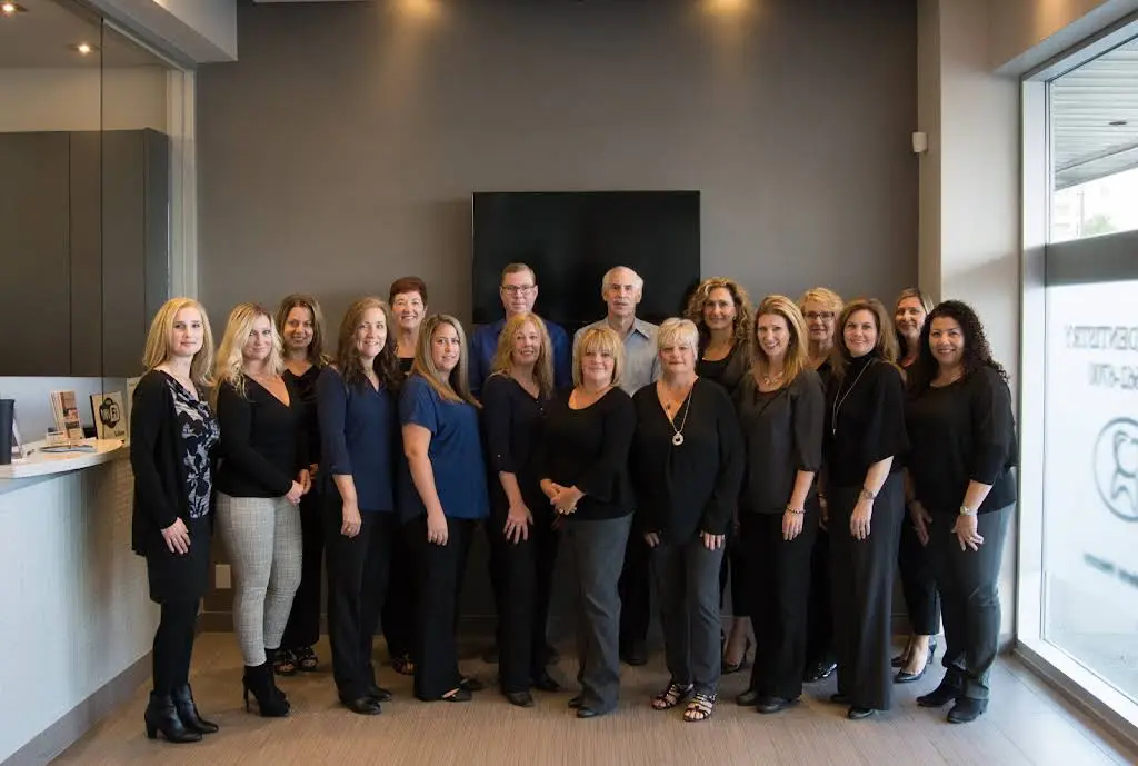 Dr. Mansbridge - Professional dental clinic exterior with modern facilities
