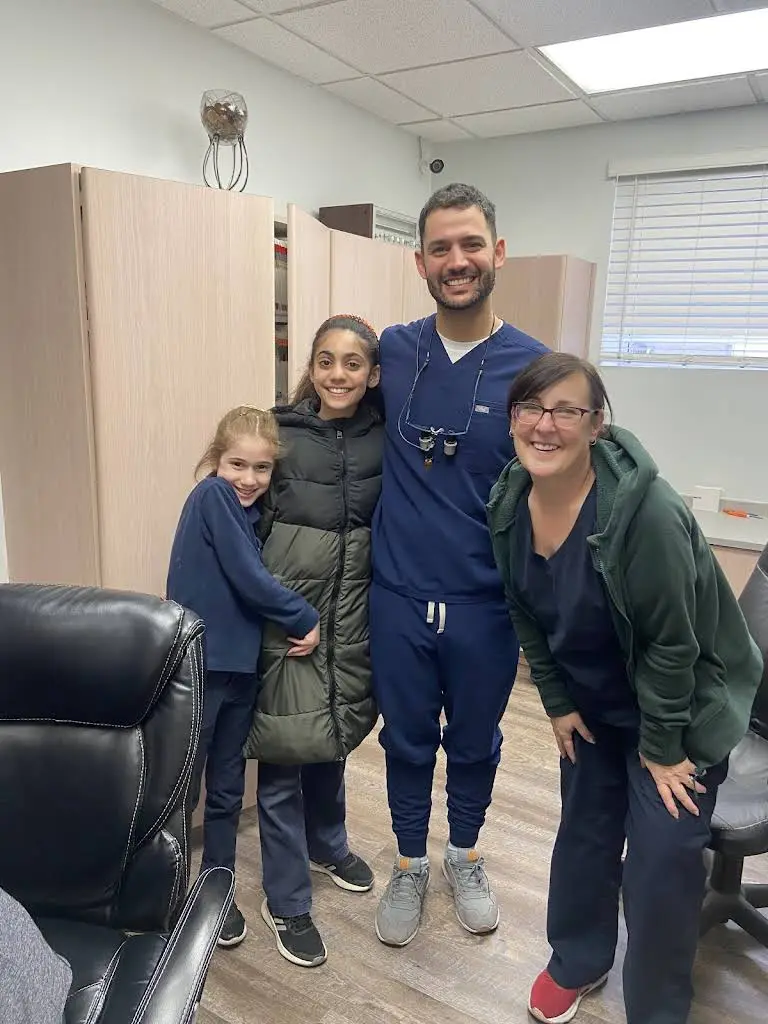 Lily Dental - Hamilton