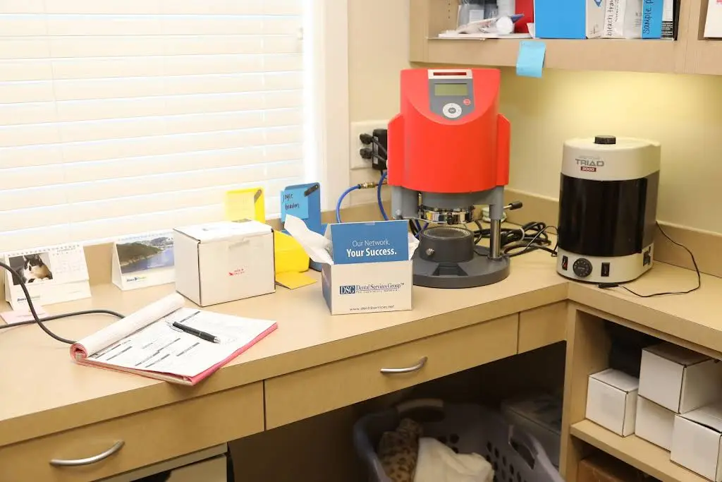 Tomase Dental Care