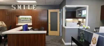 Howard, Nicholas, Baburek, DDS