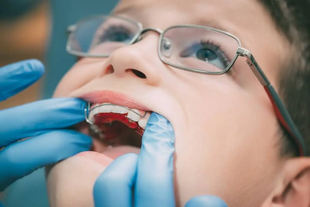 Smiles On Queen | Dentist Bolton