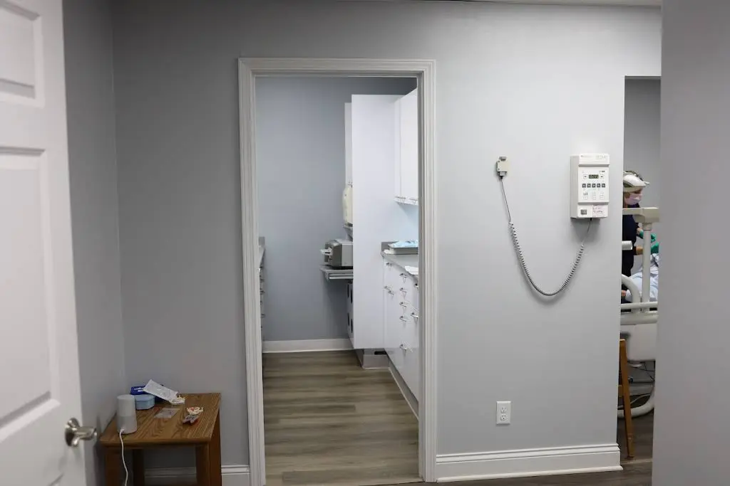 DiMichaelangelo Family Dentistry