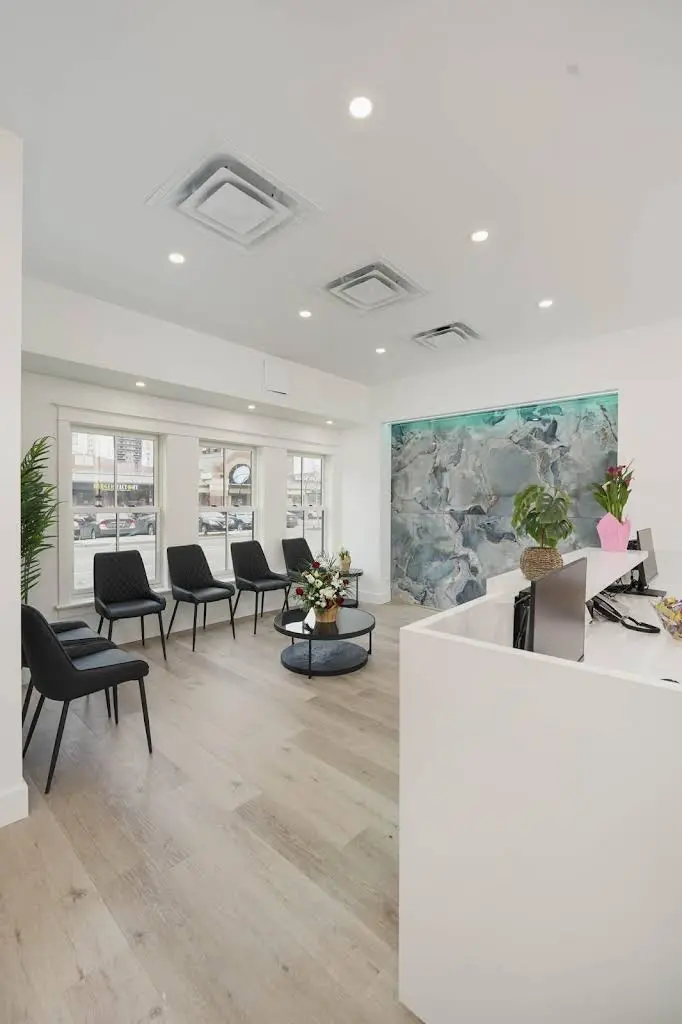 Smile Lounge Dentistry