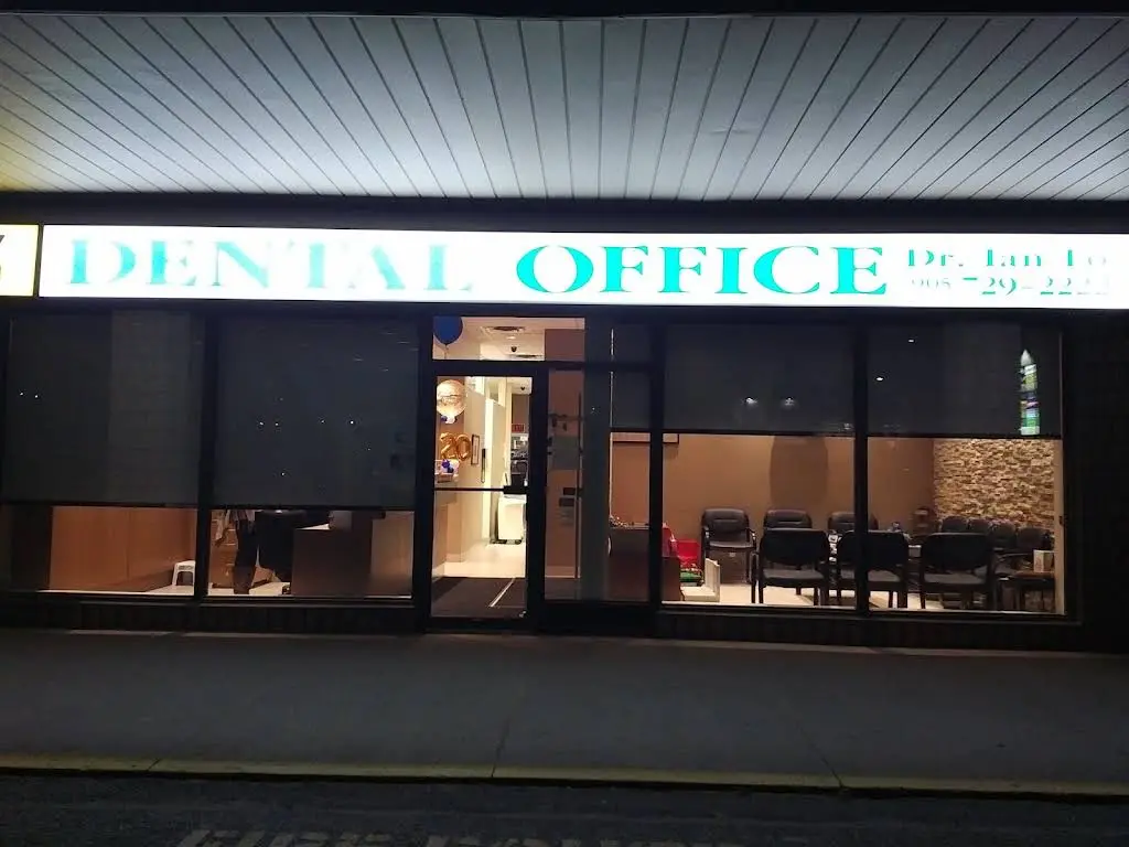 Dr. Ian Lo and Associates Family and Cosmetic Dentistry