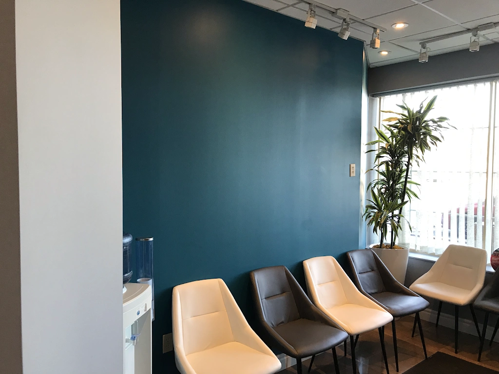 Smileton Dental