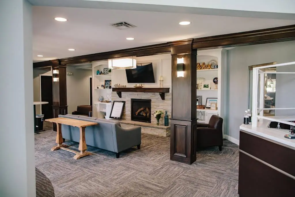 Bacsa Family Dental and Implant Center
