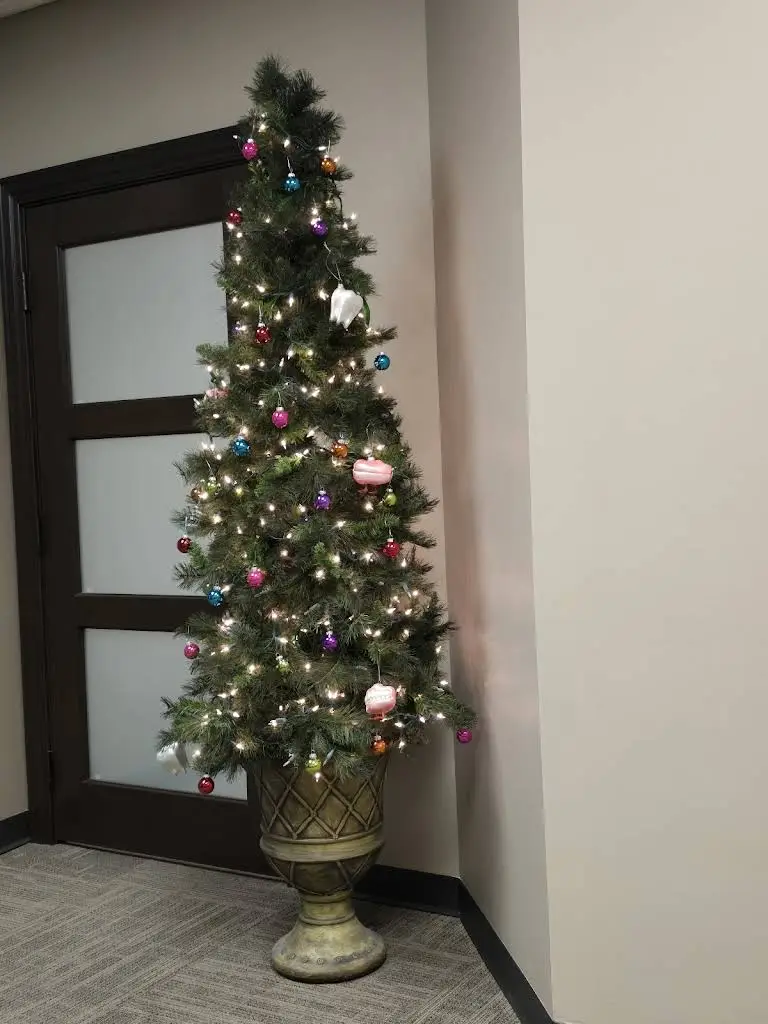 Cochran Family Dentistry: Kevin P. Cochran, DDS