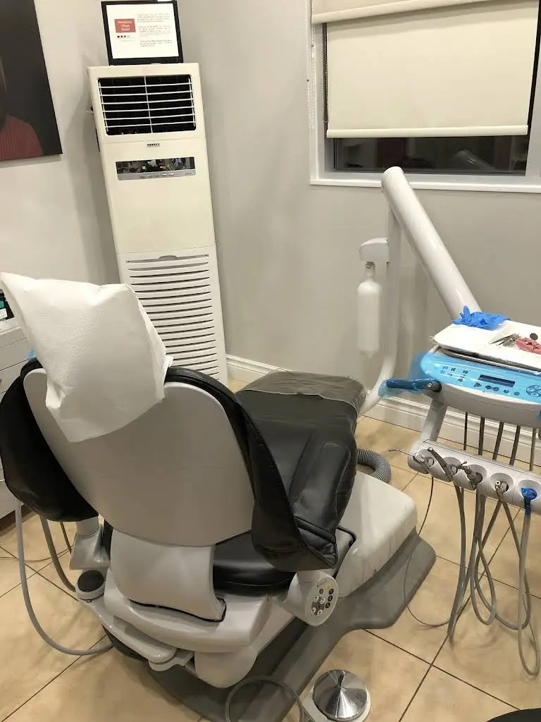 Hawthorne Village Dental Care