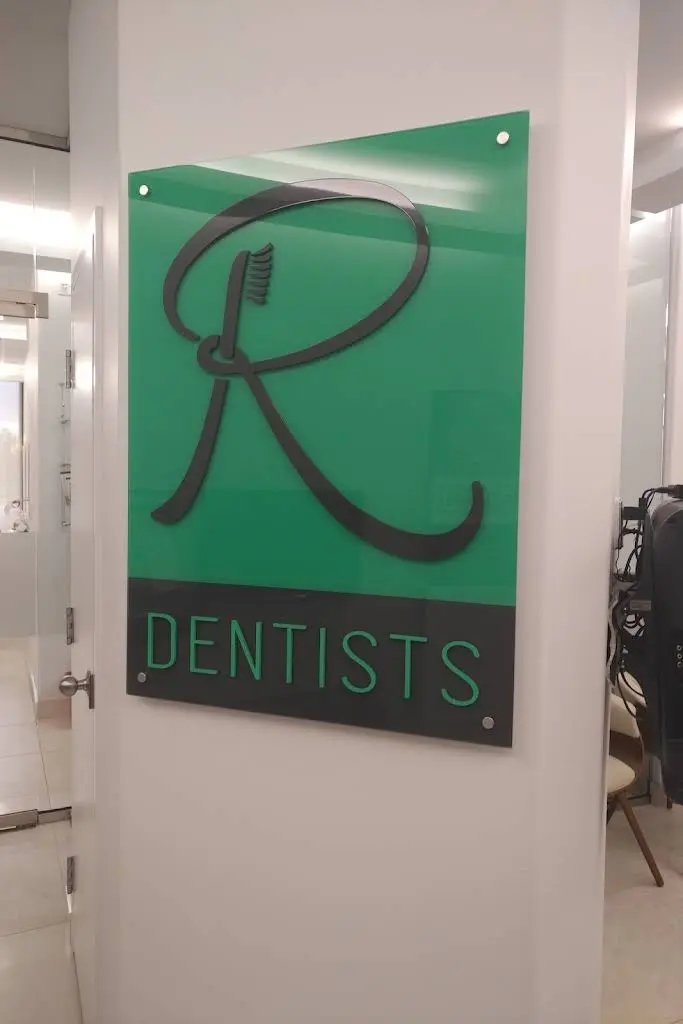 R Dentists
