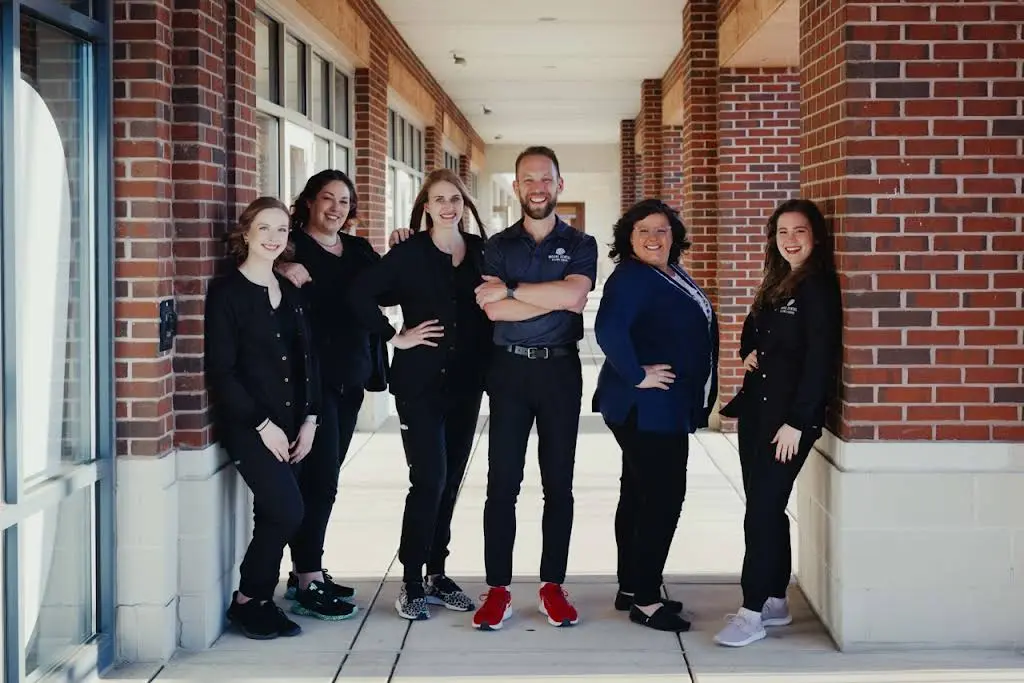 Moore Dental at Lewis Center