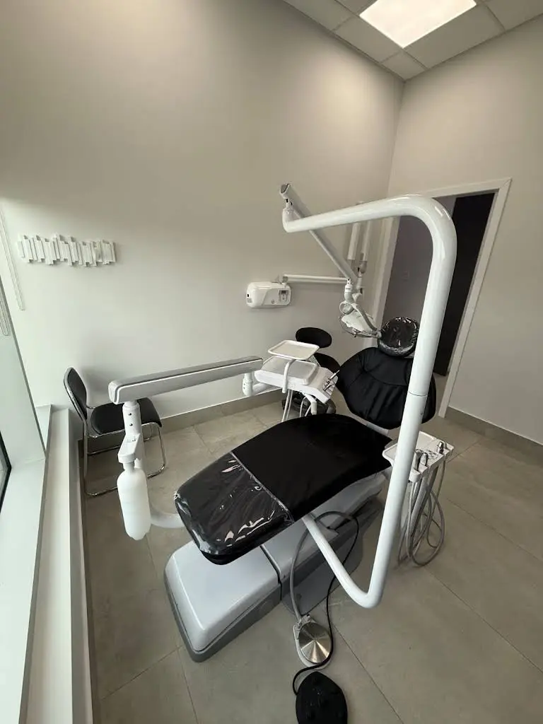 Dr Sahar Dentistry Mississauga