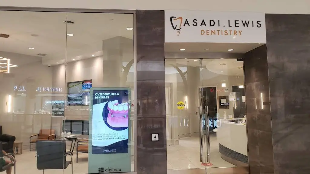 Asadi, Lewis & Associates Dentistry - Professional dental clinic exterior with modern facilities