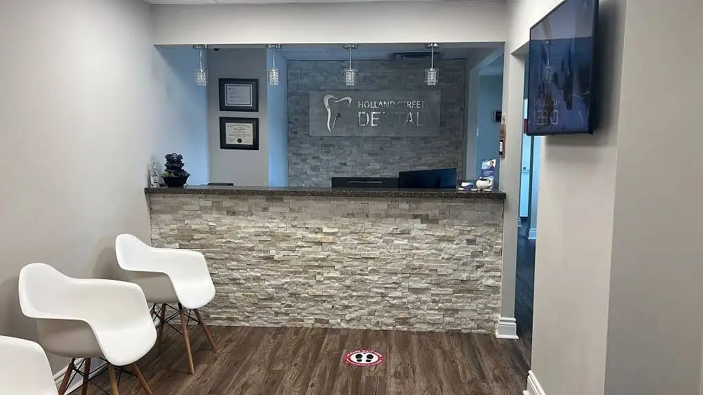Holland Street Dental